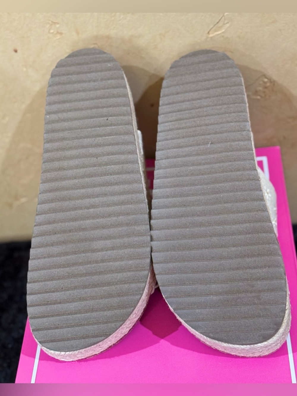 Corky's No Filter in Natural
Daisy - Size 9 - Picture 7 of 9